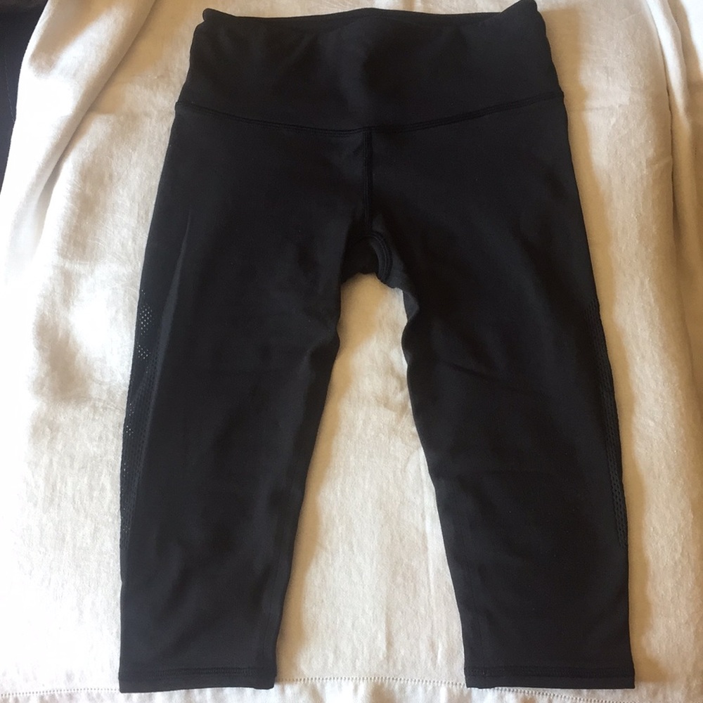Lululemon crop pants